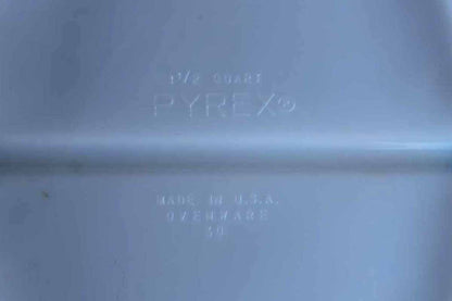 Corning Inc. (New York, USA) Pyrex Blue Ivy Divided Serving Dish with Matching Lid