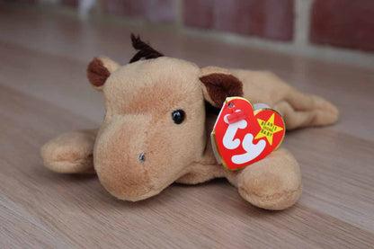 Ty Inc. (Illinois, USA) 1995 Derby the Brown Horse with No Forehead Mark Beanie Baby
