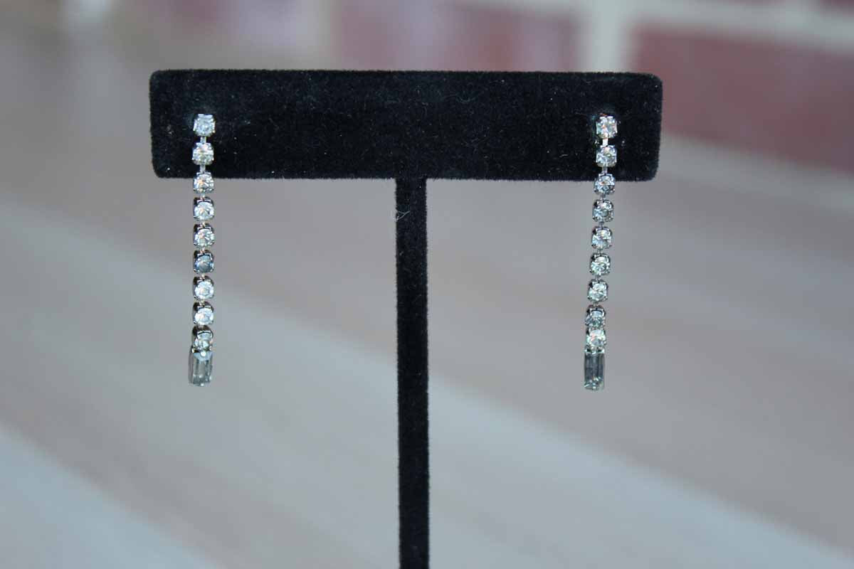 Dangling Silver Tone Rhinestone Pierced Earrings