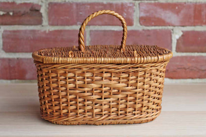 Small Oval Handled Basket with Hinged Lid