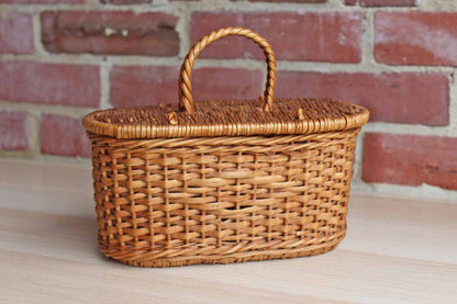 Small Oval Handled Basket with Hinged Lid