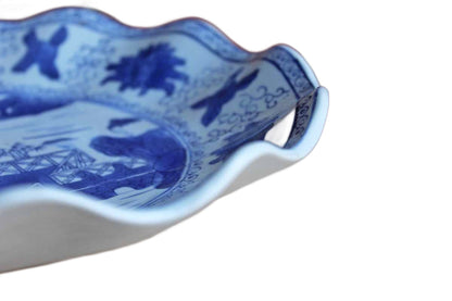 Chinese Blue and White Plate with Wavy Scalloped Edges and Landscape Scene