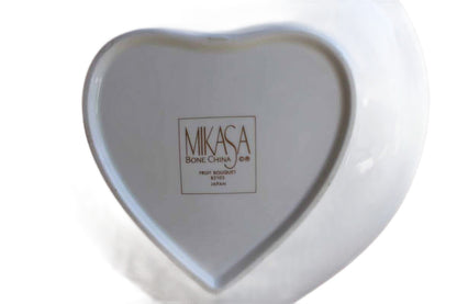 Mikasa (Japan) Fruit Bouquet Bone China Heart-Shaped Dish with Purple Grapes Design