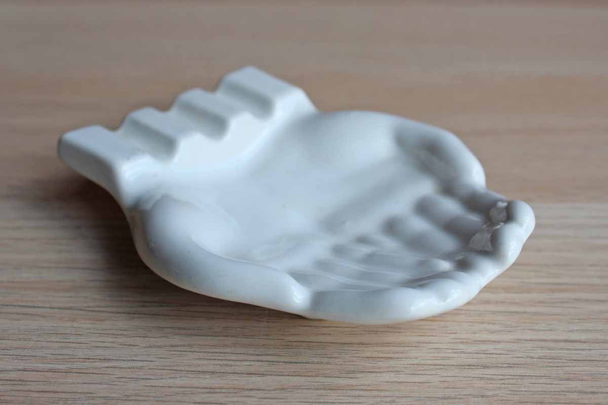Camden Pottery (New Jersey, USA) White Ceramic Offering Hands Trinket Dish