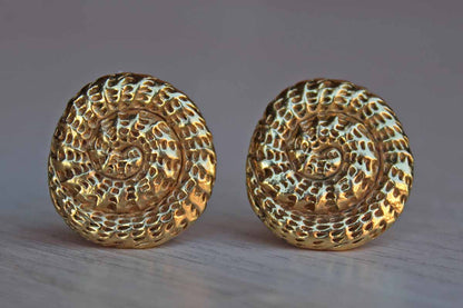 Musées de France Gold Coiled Non-Pierced Earrings