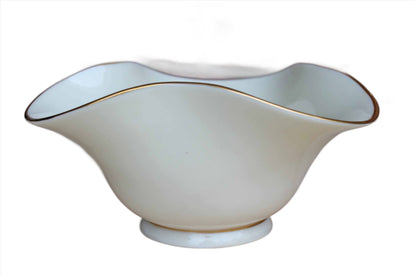 Lenox (USA) Porcelain Snack Bowl with Wavy Gold-Trimmed Rim