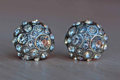 Glimmering Round Silver Rhinestone Pierced Earrings