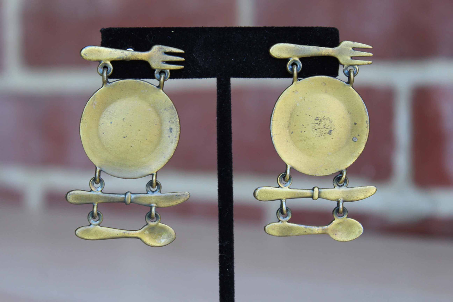 Jonette Jewelry (Rhode Island, USA) Bold Dangling Table Setting Pierced Earrings
