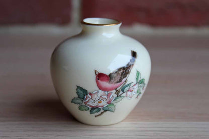 Lenox (USA) Serenade Ivory Porcelain Bud Vase
