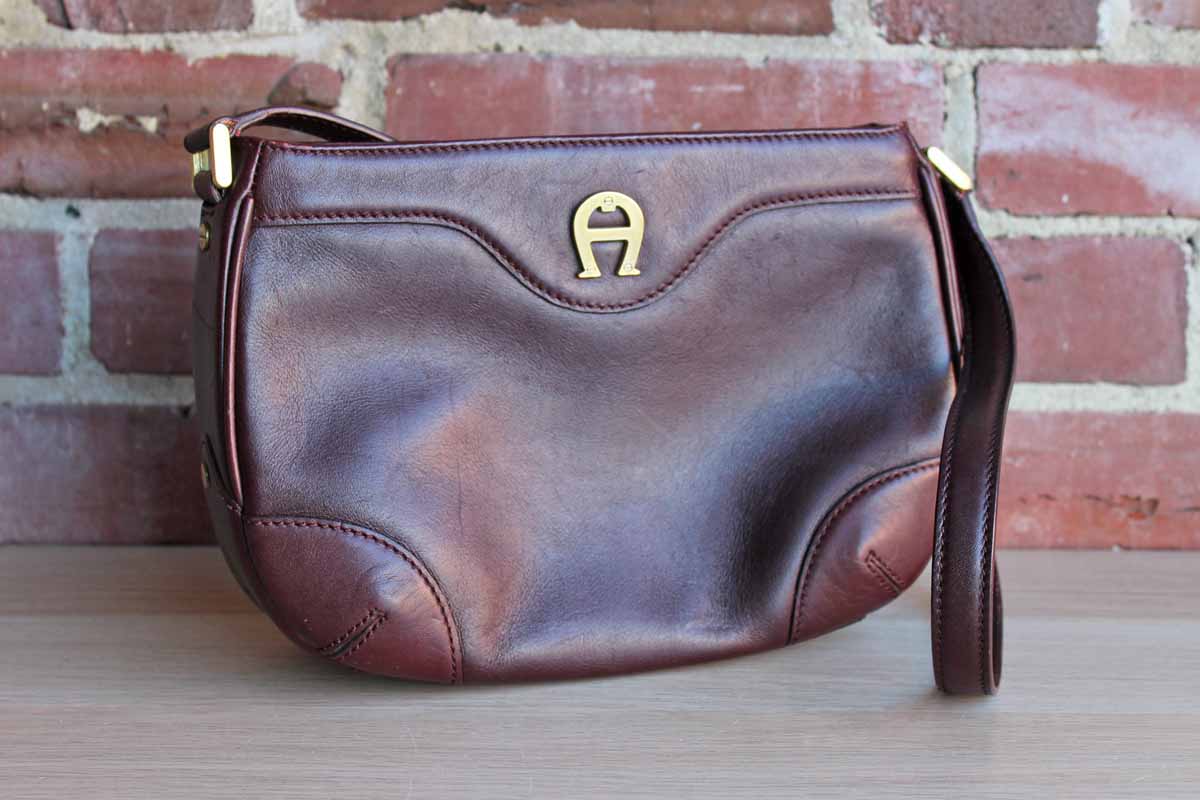 Etienne Aigner (New York, USA) Brownish Red Leather Shoulder Handbag with Adjustable Strap