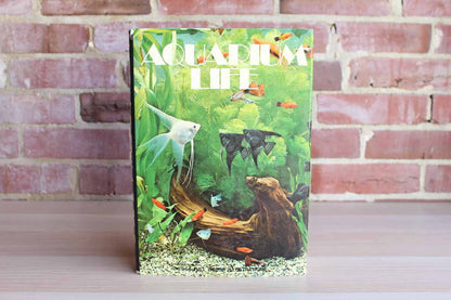 Aquarium Life by Vanna Dal Vesco, Wolfgang Klausewitz, Bruno Peyronel and Enrico Tortonese