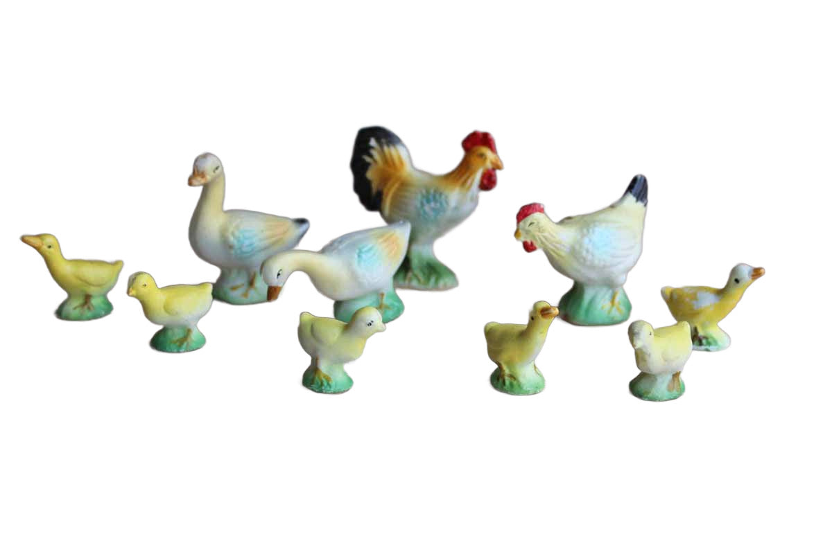 Porcelain Chickens and Hens Figurines, Made in Japan