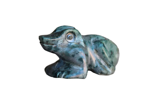 Little Carved Green Alabaster Frog with Hanging Hole