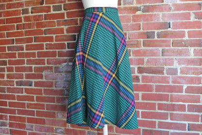 Sag Harbor Green, Blue, Black, Yellow, and Red Plaid and Checked Wool Blend Round Swingy Skirt