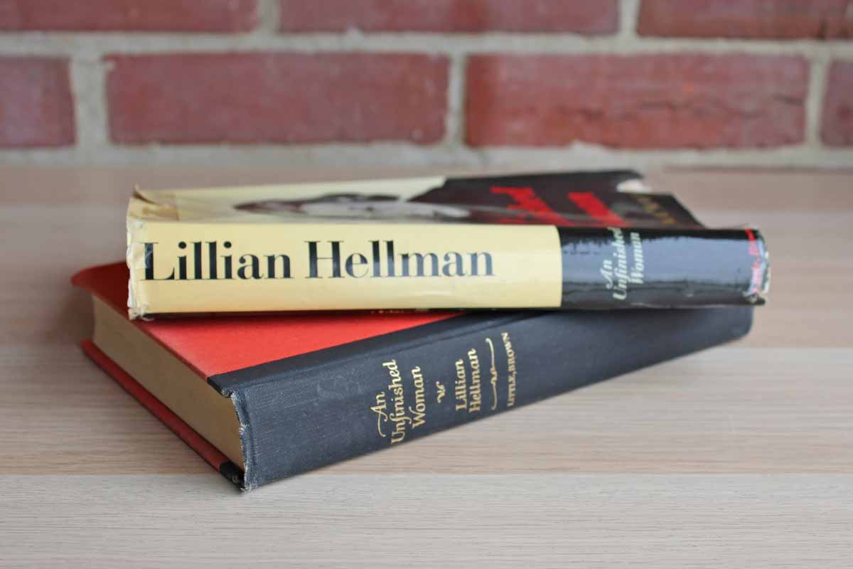 An Unfinished Woman: A Memoir by Lillian Hellman