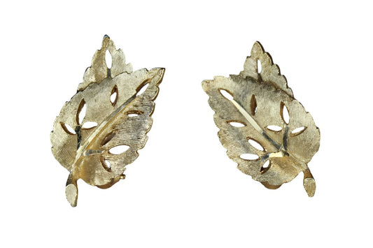 B.S.K. Jewelry (New York, USA) Gold Tone Leaf-Shaped Non-Pierced Earrings
