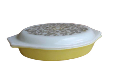 Corning Inc. (New York, USA) Pyrex Verde Olive Leaf 1.5 Quart Divided Casserole Dish with Lid