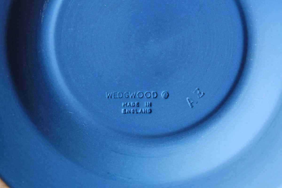 Wedgwood made in england top