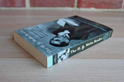The H.G. Wells Reader Edited by John Huntington