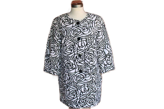 Jones New York Jones Wear Jacket Decorated with Abstract Black Flowers