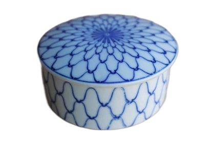 Takahashi (California, USA) Blue and White Decorated Porcelain Box