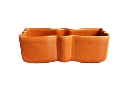 Ungemach Pottery (Ohio, USA) Orange Glazed Ceramic Bowtie Planter