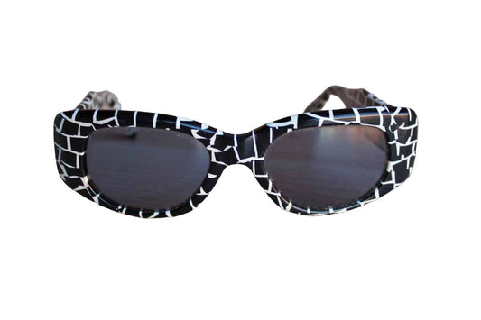 Ellen Tracy (New York, USA) Sunglasses with Retro Black and White Design