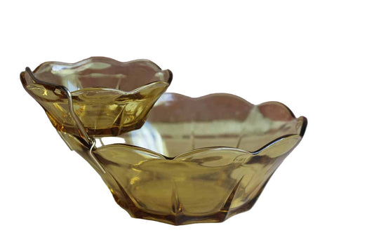 Anchor Hocking (Ohio, USA) Swedish Modern Honey Gold Chip & Dip Set