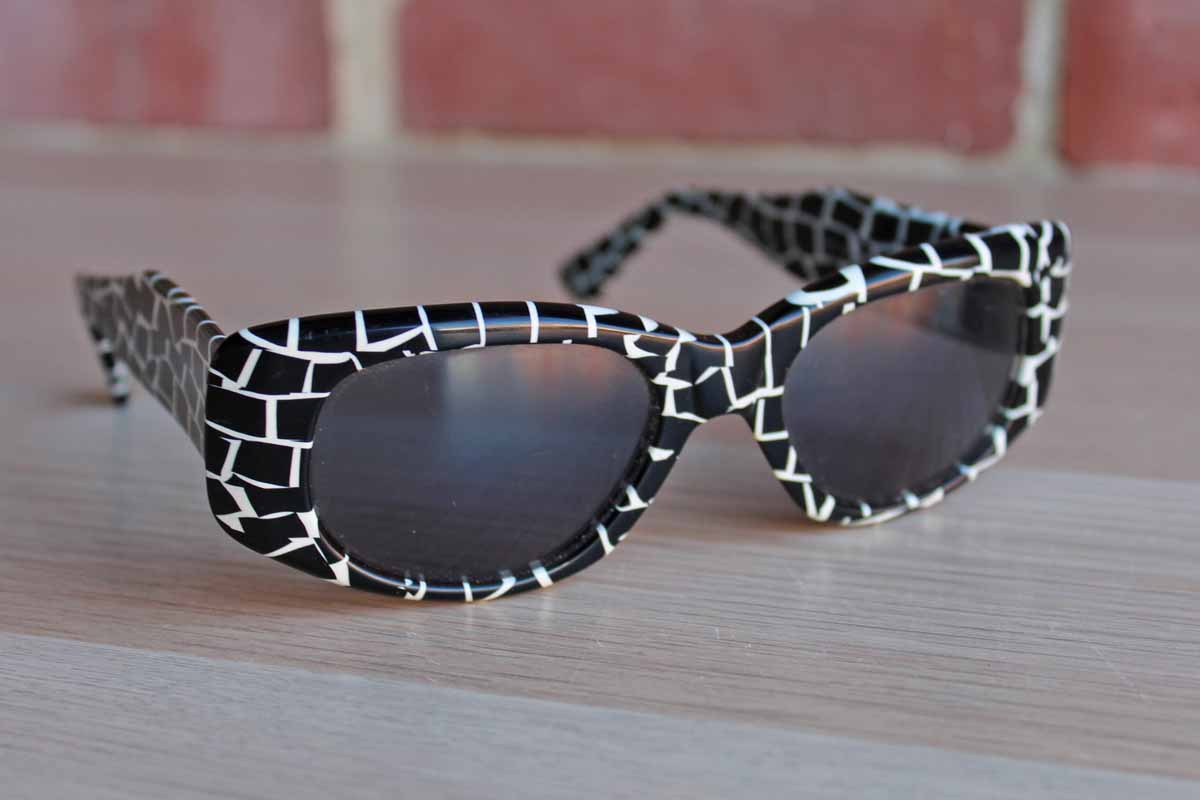 Ellen Tracy Sunglasses with Large Lenses