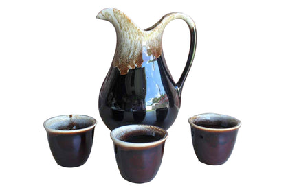 Pfaltzgraff (Pennsylvania, USA) Gourmet Brown Handled Pitcher and Three Cups