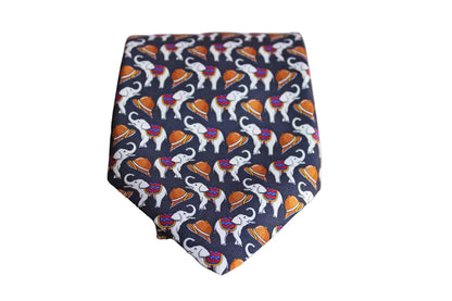 Brooks Brothers (New York, USA) 100% Silk Necktie Decorated with Elephants and Pith Helmets
