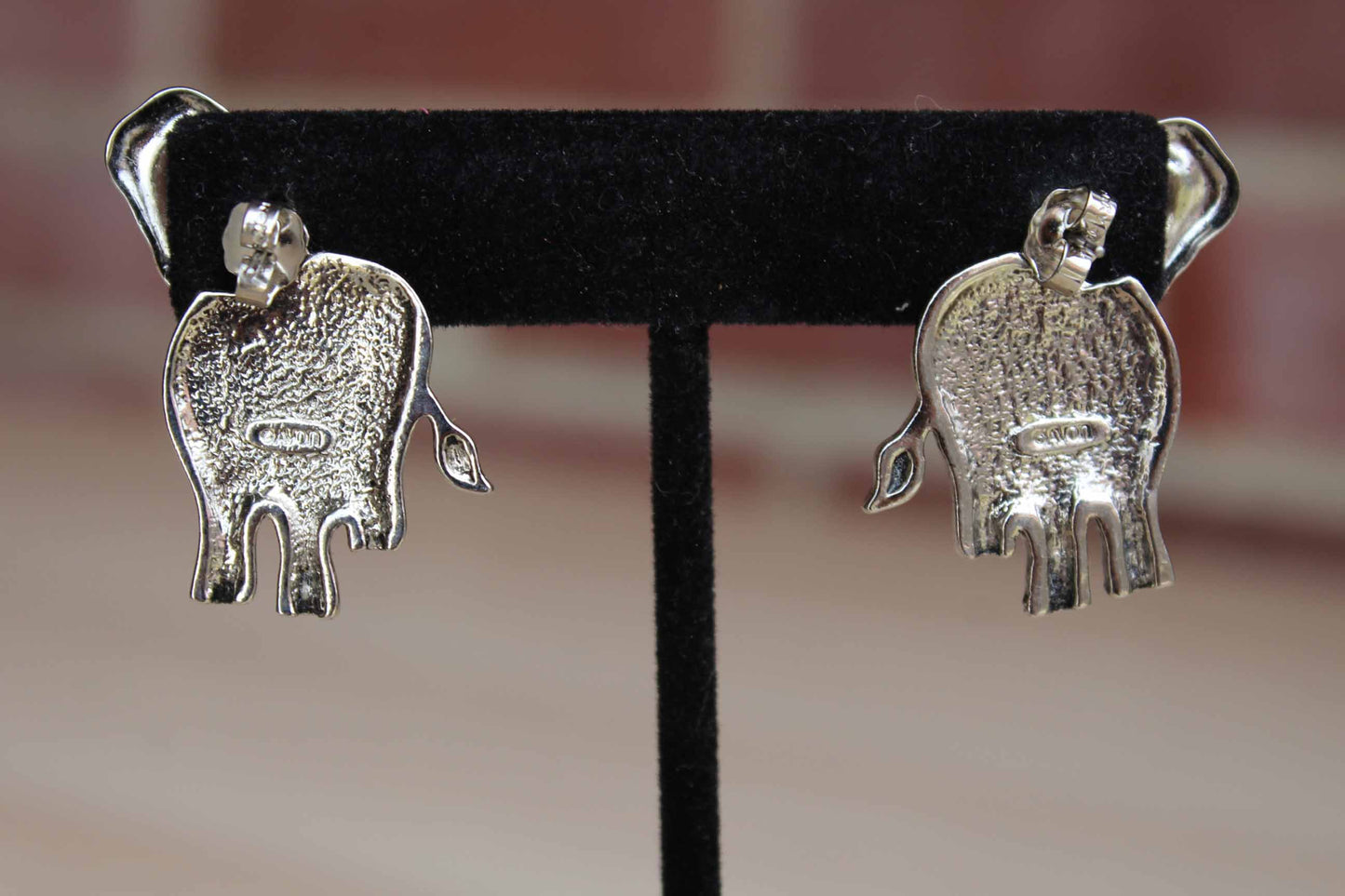Avon Silver Tone Elephant Pierced Earrings