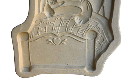 Brown Bag Cookie Art (New Hampshire, USA) 1989 Bear in Bed Cookie Mold