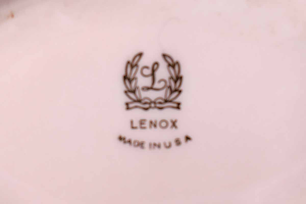 Lenox (USA) Pink and Ivory Dish