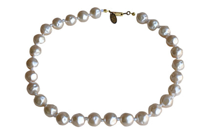 Miriam Haskell (New York, USA) Plastic Pearl Choker Necklace