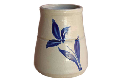 Williamsburg Pottery (Virginia, USA) Salt Glazed Stoneware Simple Cup with Blue Flower